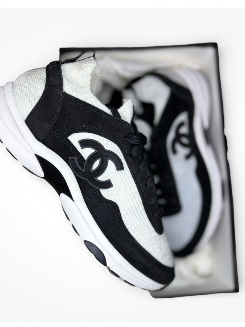 Chanel Sneakers 40